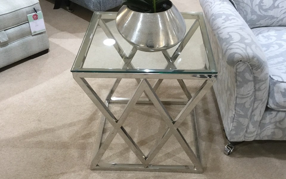 Richmond
Paramount Corner Table
Was £545 Now £359 Richmond
Paramount Corner Table
Was £545 Now £359
